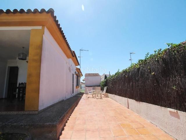 Chalet en venta en Jerez de la Frontera, Puertas del sur Guadabajaque. Chalet con Piscina en Zona Sur. Chalets Jerez de la.