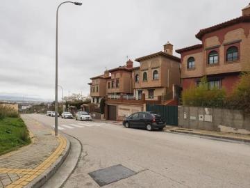 Chalet en venta en Jun, Granada
