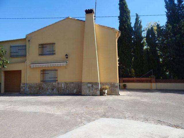 Chalet en venta en Ontinyent, Valencia