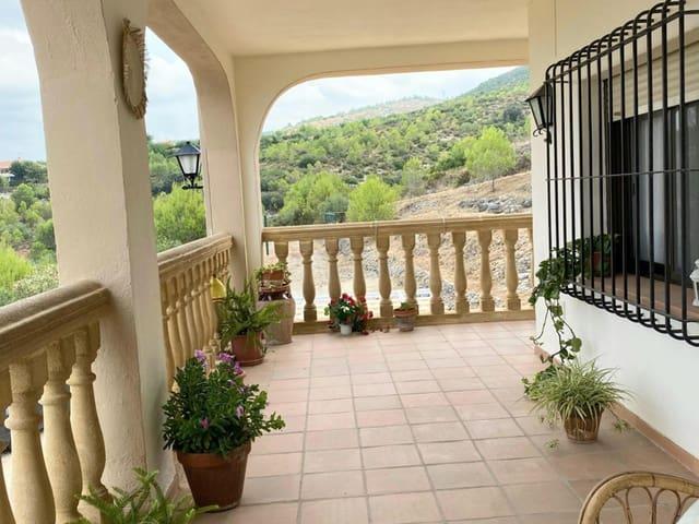 Chalet en venta en Ontinyent, Valencia