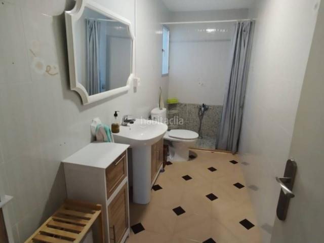 Chalet en venta en Gójar. Vivienda en una sola planta. Chalets.