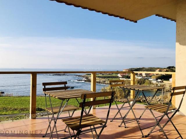 Chalet en venta en Oia. Chalets.