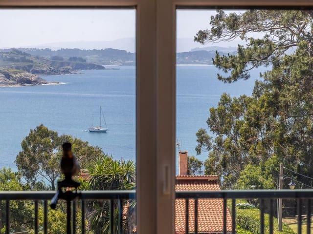 Chalet en venta en Oleiros, A Coruña Rías Altas