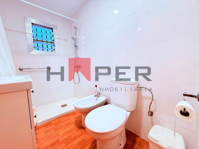 Chalet en venta en Olesa de Montserrat. Casa con piscina en Olesa de Montserrat. Chalets Olesa de.