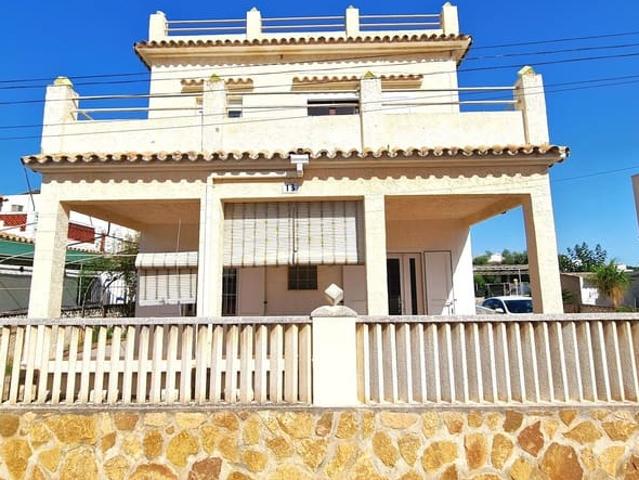 Chalet en venta en Oliva, Valencia Costa Valencia