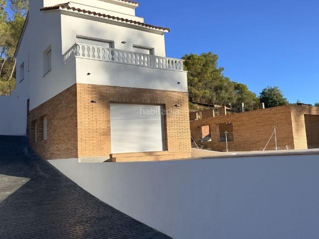 Chalet en venta en Olivella. Chalets.