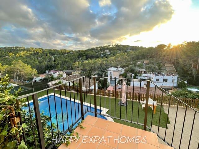 Chalet en venta en Olivella, Barcelona