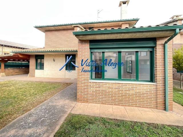 Chalet en venta en Ollauri. FICHA 3193 6169 Chalet individual en el municipio de Ollauri. Chalets.