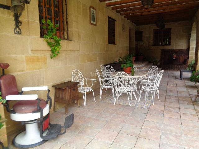 Chalet en venta en Ollauri. Chalets.