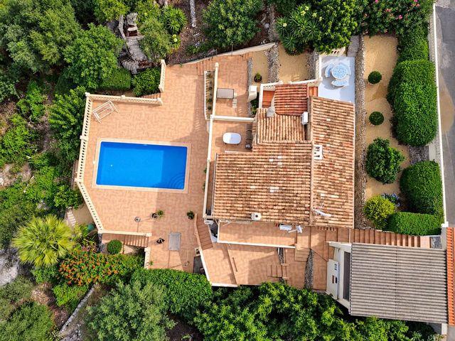 Chalet en venta en Orba, Alicante Costa Blanca