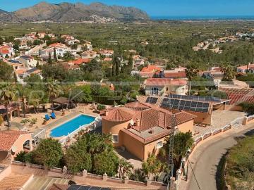 Chalet en venta en Orba, Alicante Costa Blanca