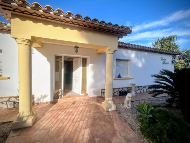 Chalet en venta en Orba. Chalets.