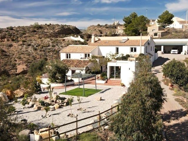 Chalet en venta en Oria, Almería