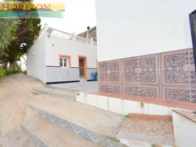 Chalet en venta en Oria, Almería