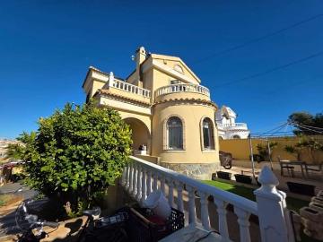 Chalet en venta en Orihuela Costa, Alicante Costa Blanca