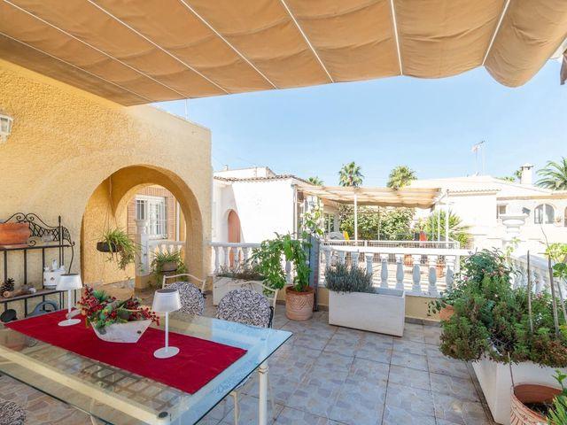 Chalet en venta en Orihuela Costa, Alicante Costa Blanca