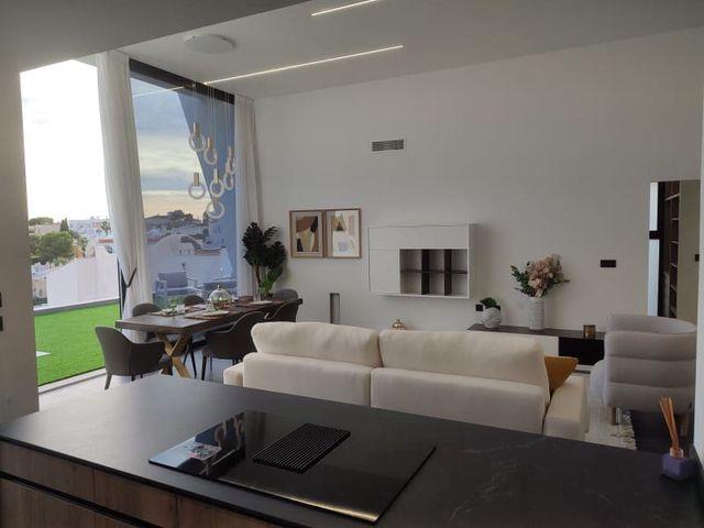 Chalet en venta en Orihuela Costa, Alicante Costa Blanca