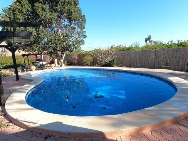 Chalet en venta en Orihuela, Alicante