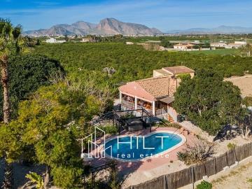 Chalet en venta en Orihuela, Alicante