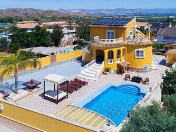 Chalet en venta en Orihuela, Alicante