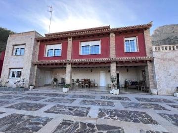 Chalet en venta en Orihuela, Alicante