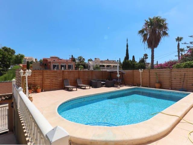 Chalet en venta en Orihuela, Alicante