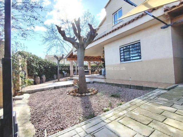 Chalet en venta en Orito, Alicante