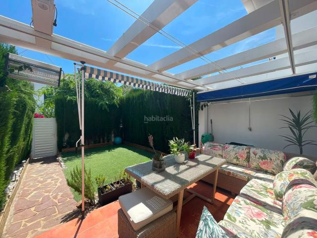 Chalet en venta en Oropesa del Mar, El Balcó Jaume I. ADOSADO CON JARDÍN, SOLÁRIUM, PISCINA Y 2 PLAZAS DE GARAJE EN OROPESA DEL MAR. Chalets Oropesa del.