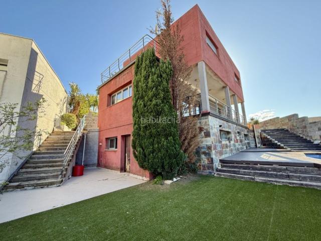 Chalet en venta en Oropesa del Mar, La Renegà Torre Bellver Les Platgetes. Villa independiente con piscina y gran potencial en urbanización exclusiva cerca del mediterráneo. Chalets Oropesa del.