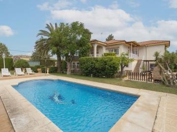 Chalet en venta en Otura, Granada