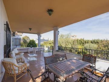 Chalet en venta en Otura, Granada