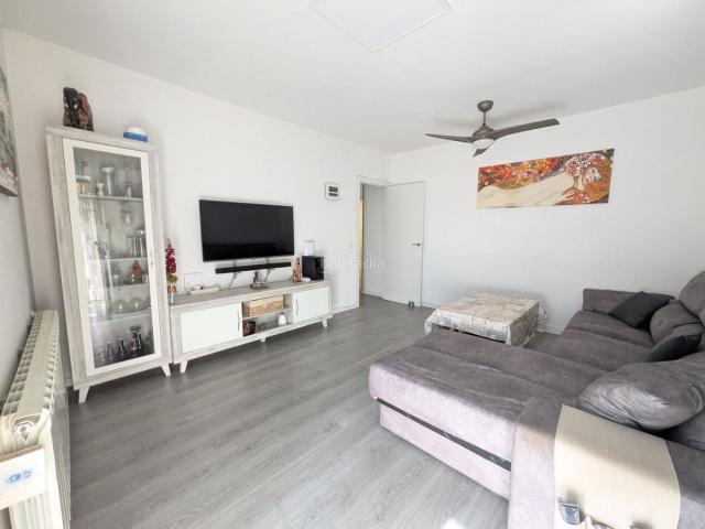 Chalet en venta en Pioz. CHALET INDEPENDENTE. Chalets.