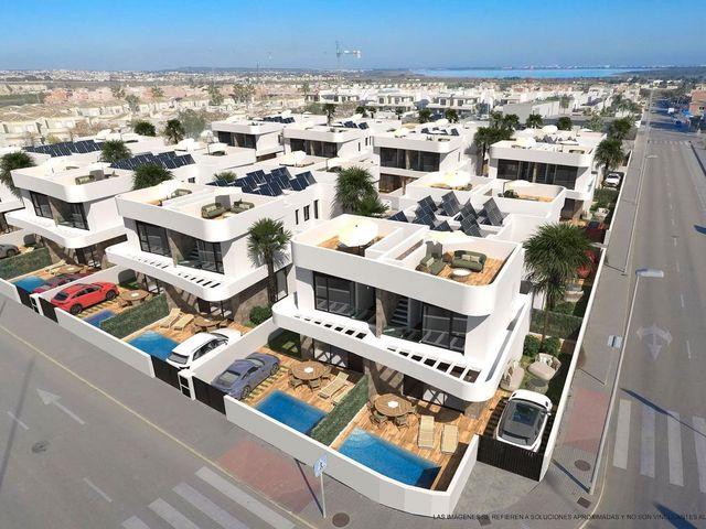 Chalet en venta en Los Montesinos, Alicante Costa Blanca