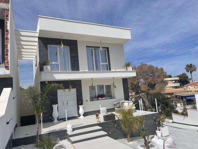 Chalet en venta en Los Balcones, Alicante Costa Blanca