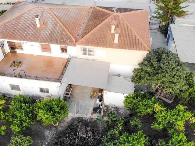 Chalet en venta en Los Desamparados, Alicante