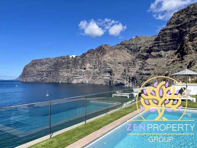 Chalet en venta en Los Gigantes, Tenerife