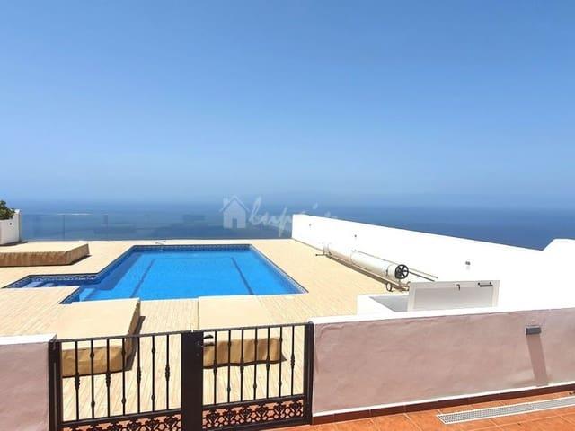 Chalet en venta en Los Gigantes, Tenerife