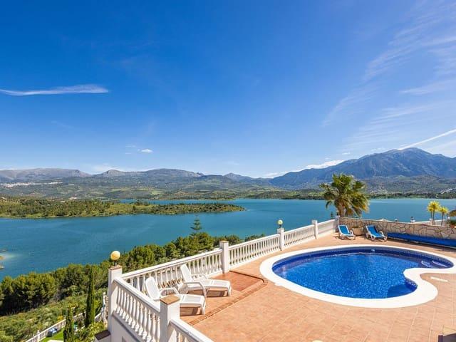 Chalet en venta en Viñuela, Málaga