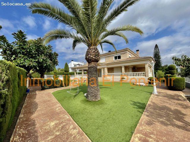Chalet en Venta en Los Torrentes, Valencia