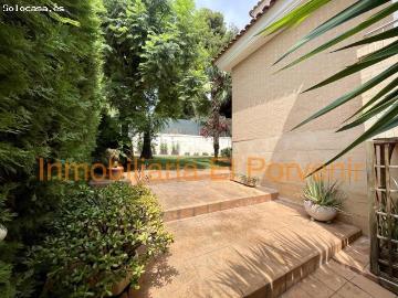 Chalet en Venta en Los Torrentes, Valencia