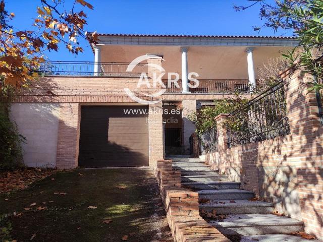 Chalet en venta en Layos. en Layos. Chalets.