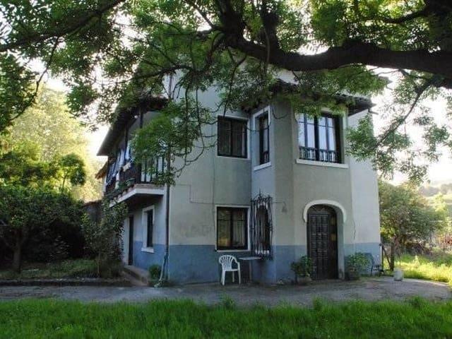 Chalet en venta en La Cavada, Cantabria