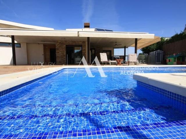 Chalet en venta en La Alcayna, Murcia