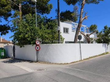Chalet en venta en La Aparecida, Alicante