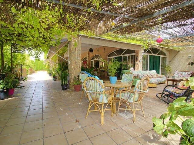 Chalet en venta en La Hoya, Alicante Costa Blanca