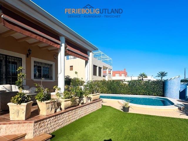 Chalet en venta en La Mata, Alicante Costa Blanca