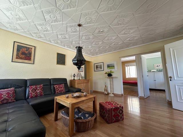 Chalet en venta en La Marina, Alicante Costa Blanca