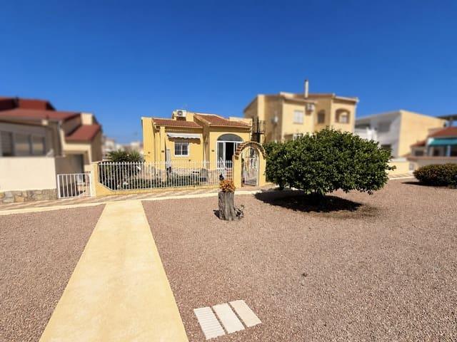 Chalet en venta en La Marina, Alicante Costa Blanca