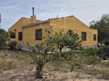 Chalet en venta en La Marina, Alicante Costa Blanca