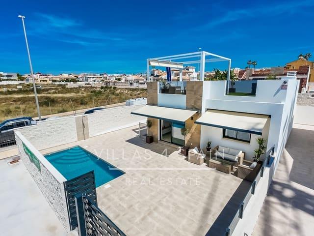 Chalet en venta en La Marina, Alicante Costa Blanca